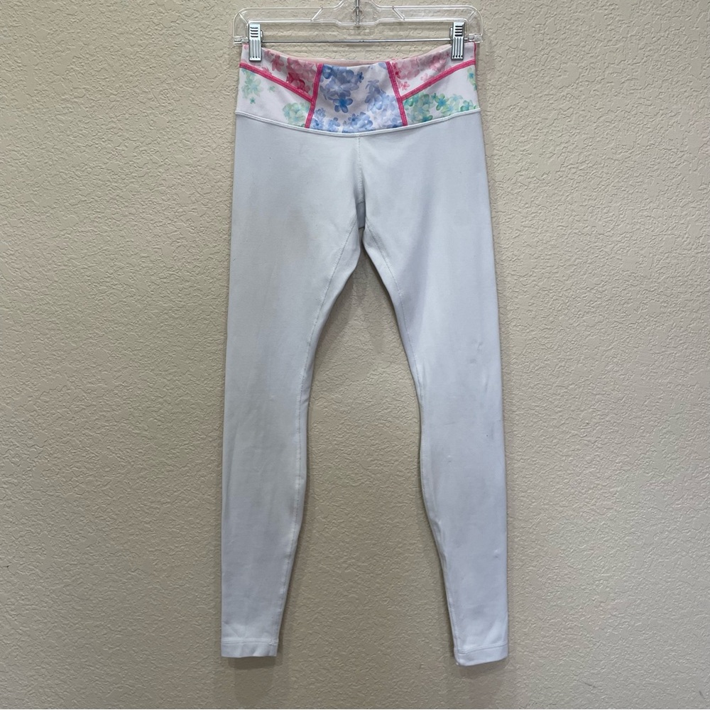 Lululemon White Reversible Floral / Pink Workout Leggings Activewear Gym Yoga